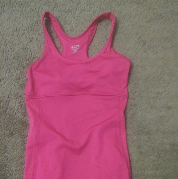 Champion workout tank - Picture 1 of 2