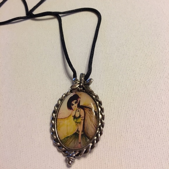 Fairy cameo pendant choker New in package - Picture 2 of 4