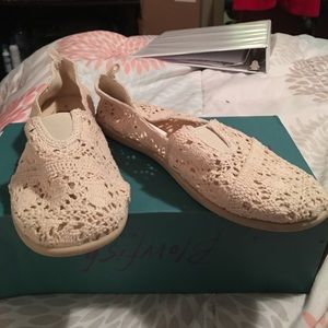 Faded glory slip ons