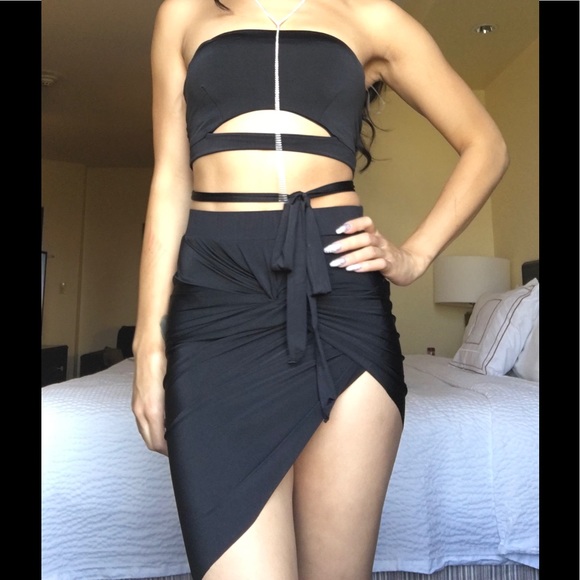 Dresses & Skirts - Two piece black outfit