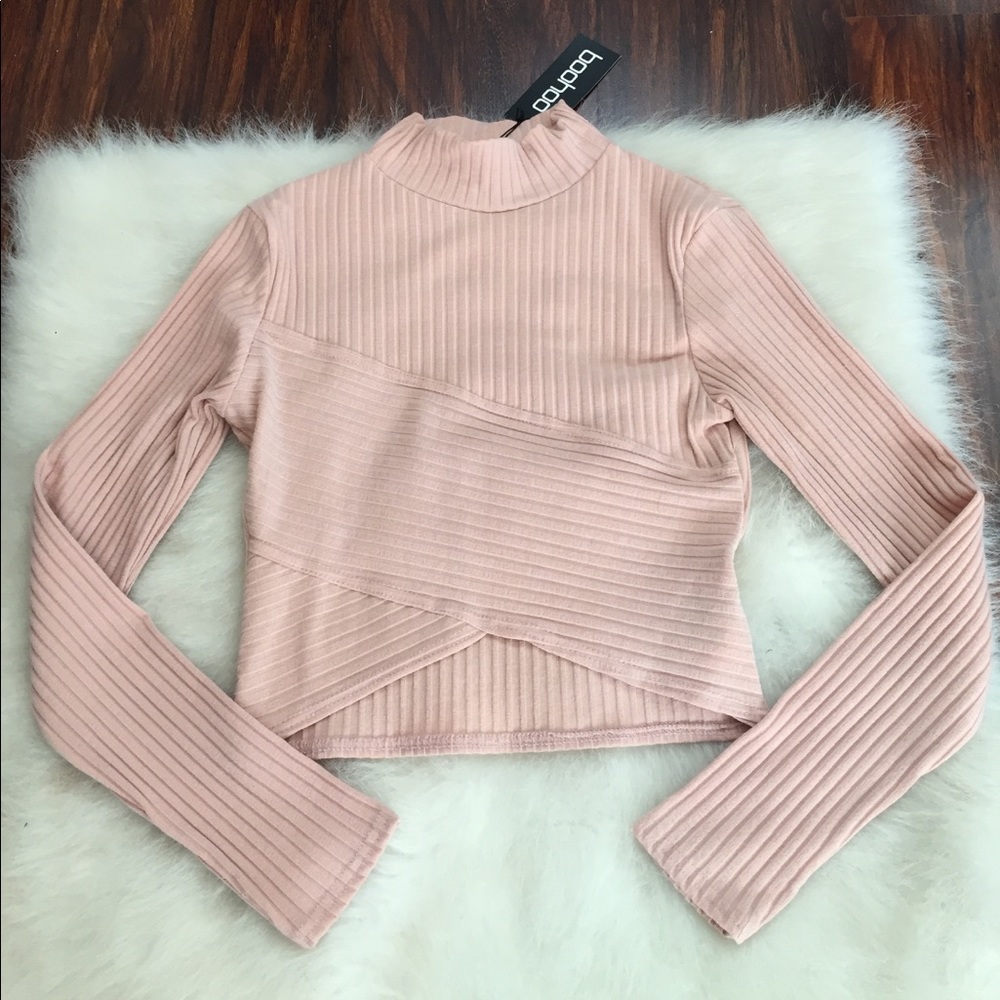 NWT boohoo knit ribbed Crop mock neck top