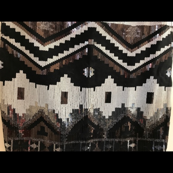 Express sequin Mini Skirt - Picture 3 of 3