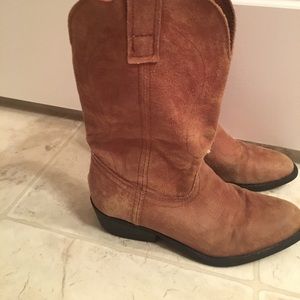 Tan Rampage boots