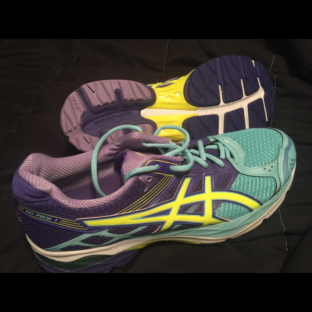 Women's Asic's Gel Pulse 7