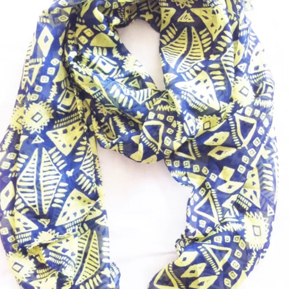 Fun tribal Aztec print scarf