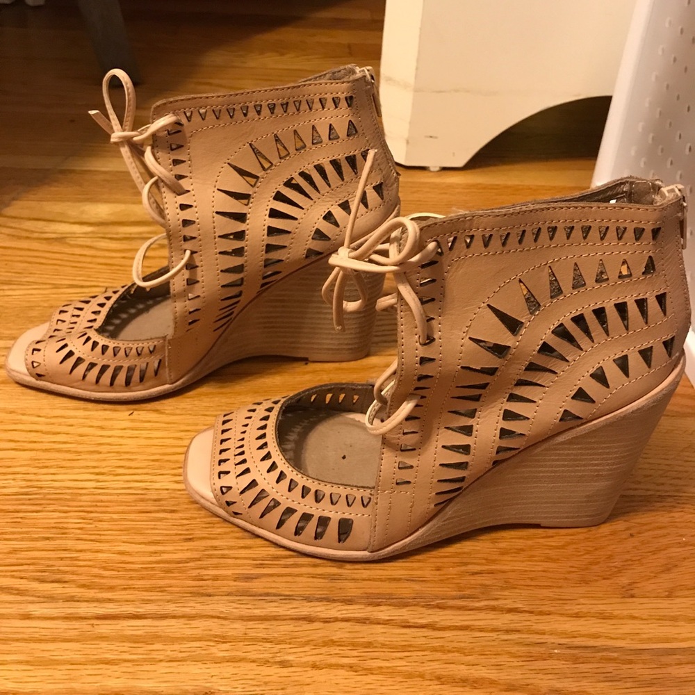 Jeffrey Campbell Rodillo high wedge