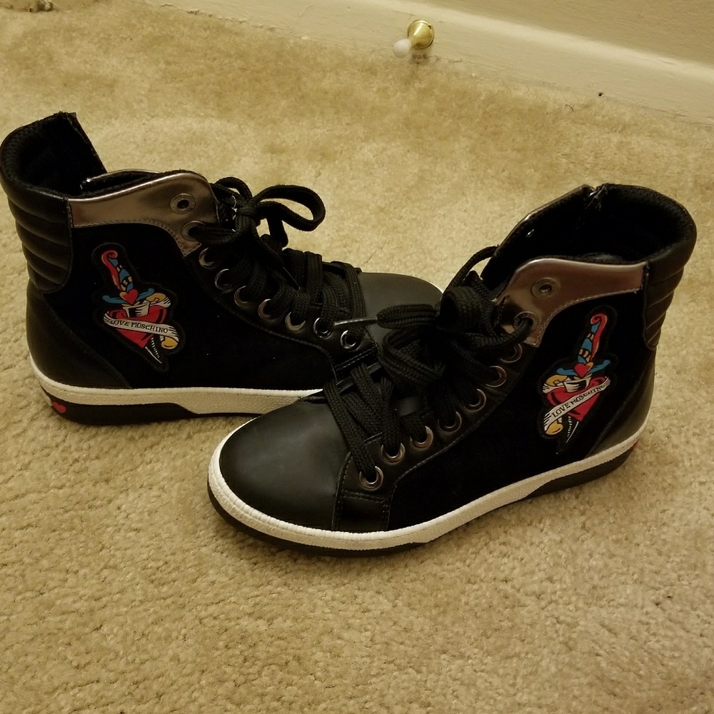 All black Moschino sneakers