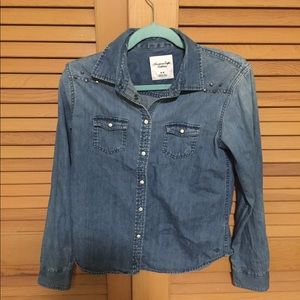 American Eagle Denim Button Down Shirt