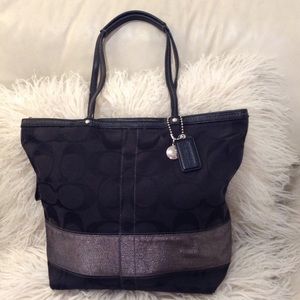 COACH Signature Purse