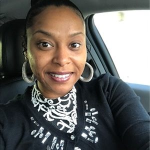 Meet your Posher, Shayna