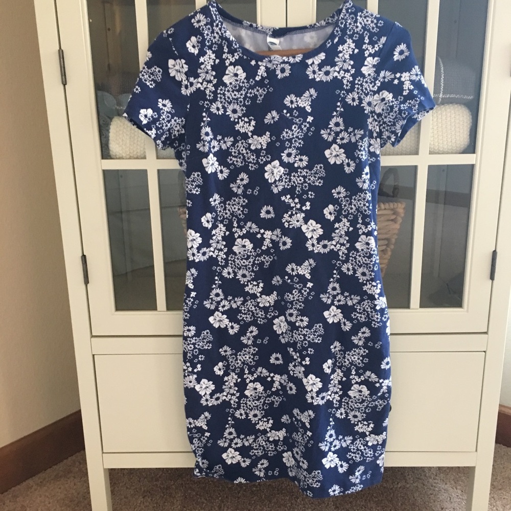 Floral knit dress