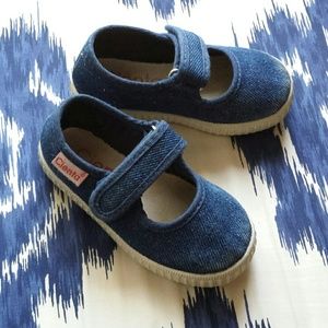 Cienta chambray denim mary janes