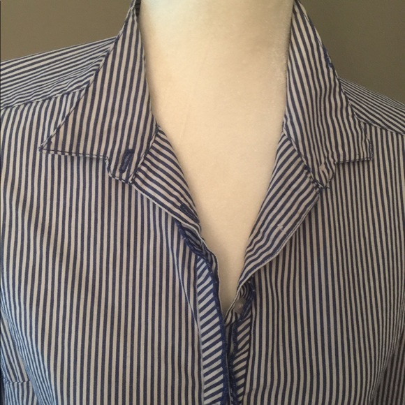 Blue/white vertical stripe button up shirt - Picture 3 of 6