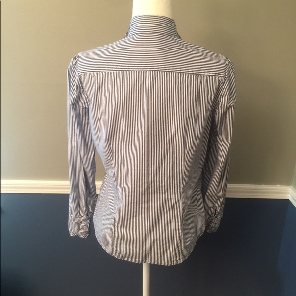 Blue/white vertical stripe button up shirt - Picture 4 of 6