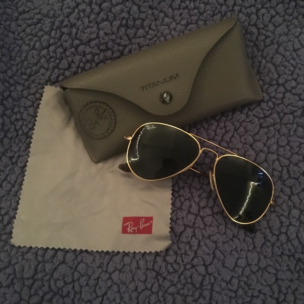 Ray Ban Aviator Sunglasses (unisex)
