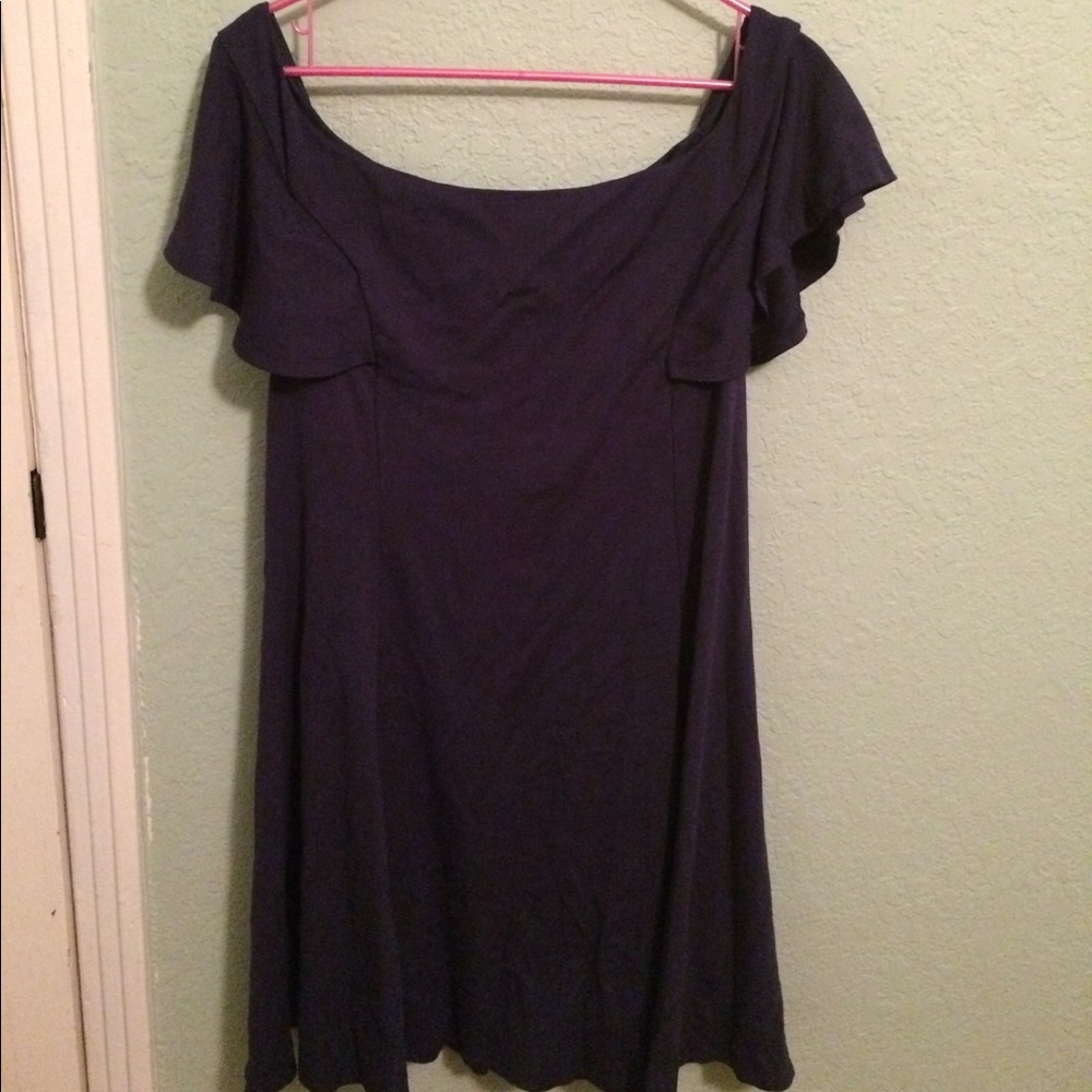 2x Navy LBD