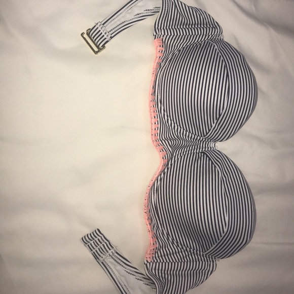 Cutest Bikini Top! - Picture 3 of 4