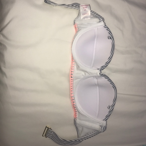 Cutest Bikini Top! - Picture 4 of 4