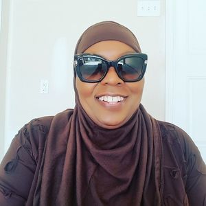 Meet your Posher, Wadeeah