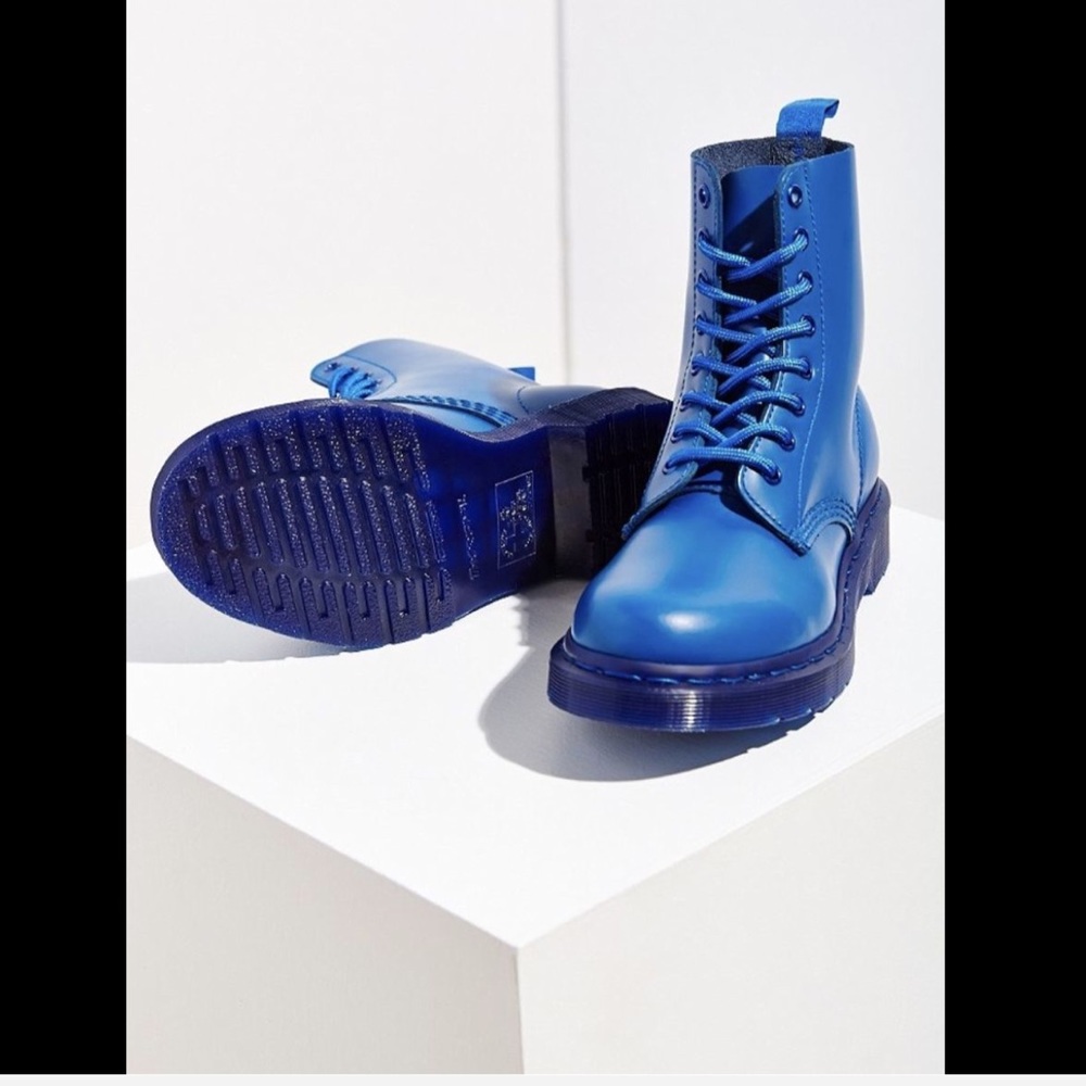 Urban Outfitters Dr Martens Leather LaceUp Boot 37 - Picture 6 of 7