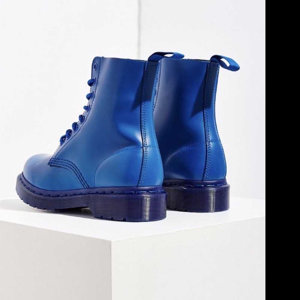 Urban Outfitters Dr Martens Leather LaceUp Boot 37 - Picture 7 of 7