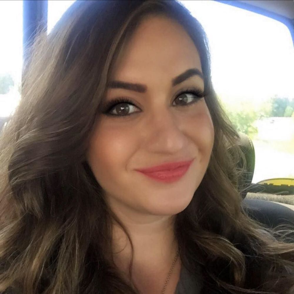 Meet your Posher, Megan
