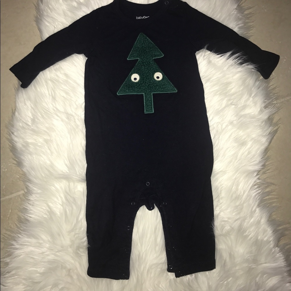 Cute gap Christmas romper