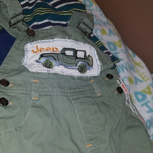 Bundle of 3 18month clothes boy - Picture 2 of 4