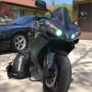 Meet your Posher, Carlos