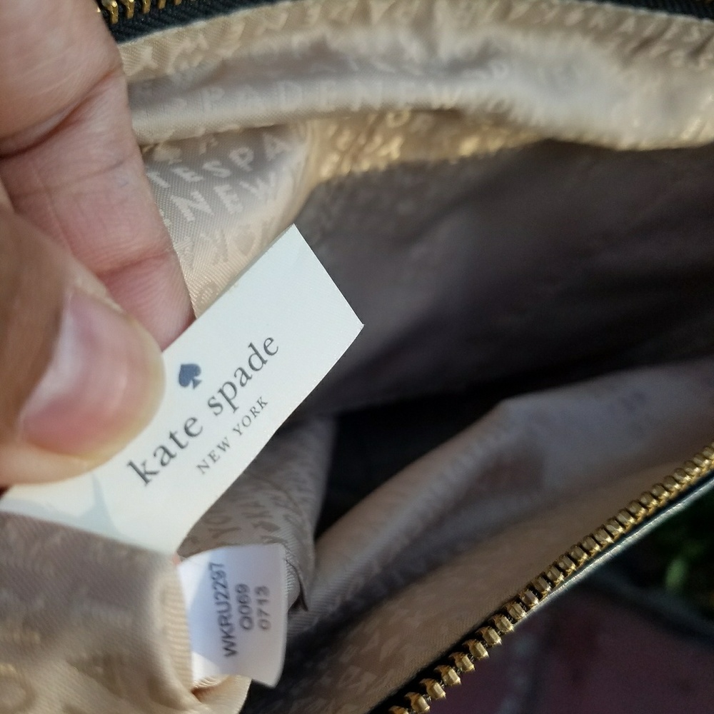 KATE SPADE JERALYN BEALE STREET BLACK PATENT - Picture 6 of 8