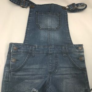 Overall shorts