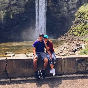 Meet your Posher, Layla