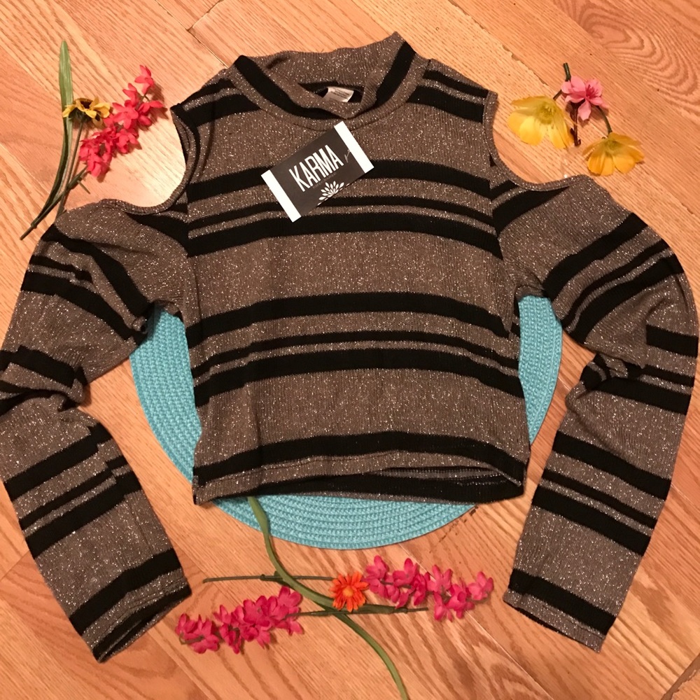 LONG SLEEVE CROP TOP ✨