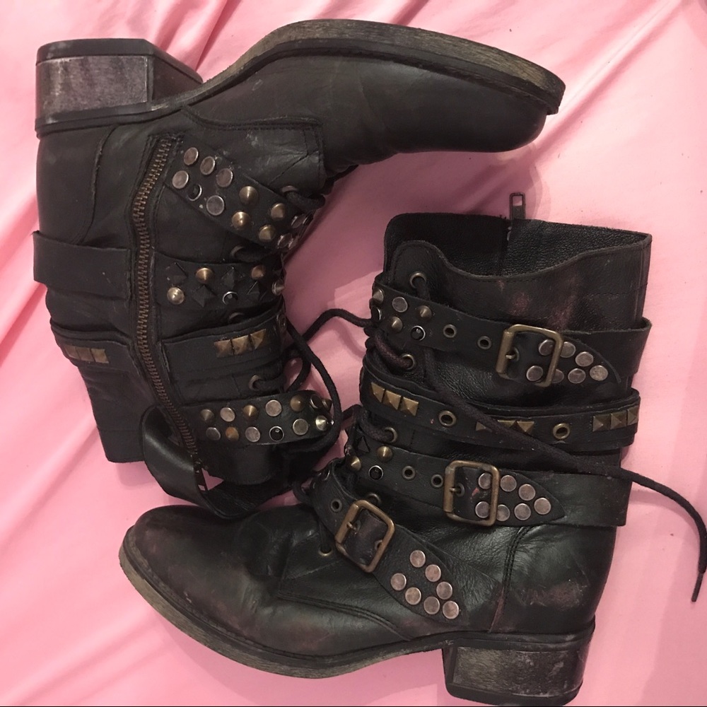 Steve Madden combat boot