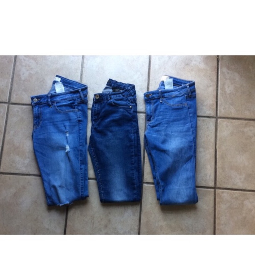 LAST CHANCE SALE Hollister and H&M jeans!