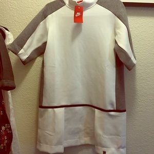 NWT Nike Court 1/2 Sleeve Tennis Dress