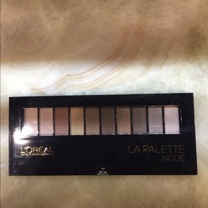 L'Oréal nude eye pallet