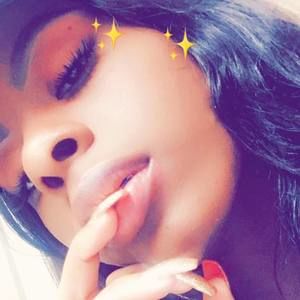 Meet your Posher, Nadia