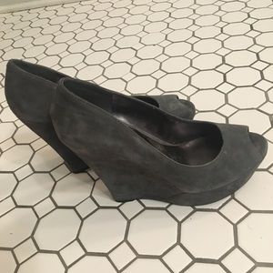 Nine West wedges size 7