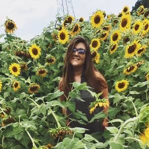 Meet your Posher, Amanda