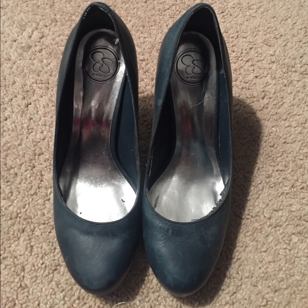 Jessica Simpson heels