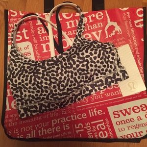 Lululemon Energy Sports Bra