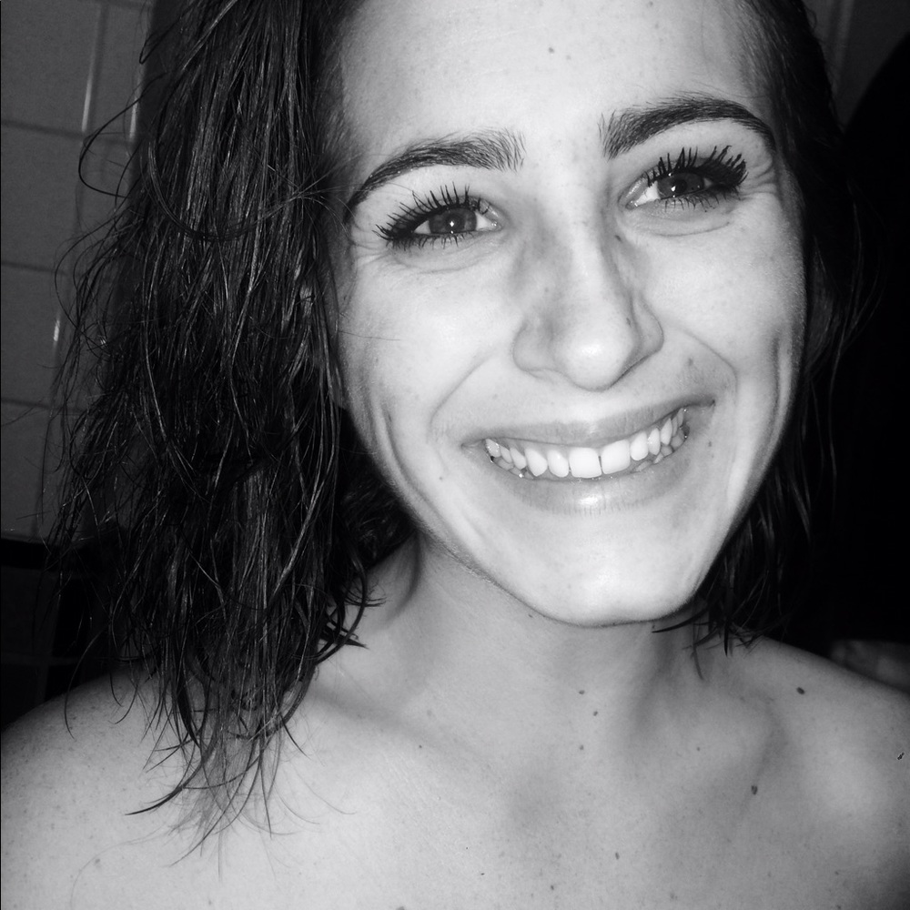 Meet your Posher, Ashly