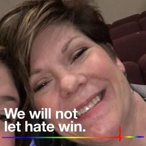 Meet your Posher, Dee