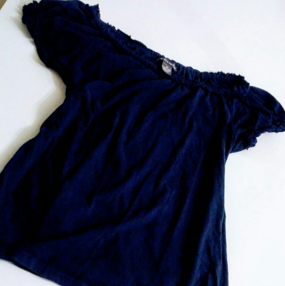 Cold shoulder dark navy blue peasant top