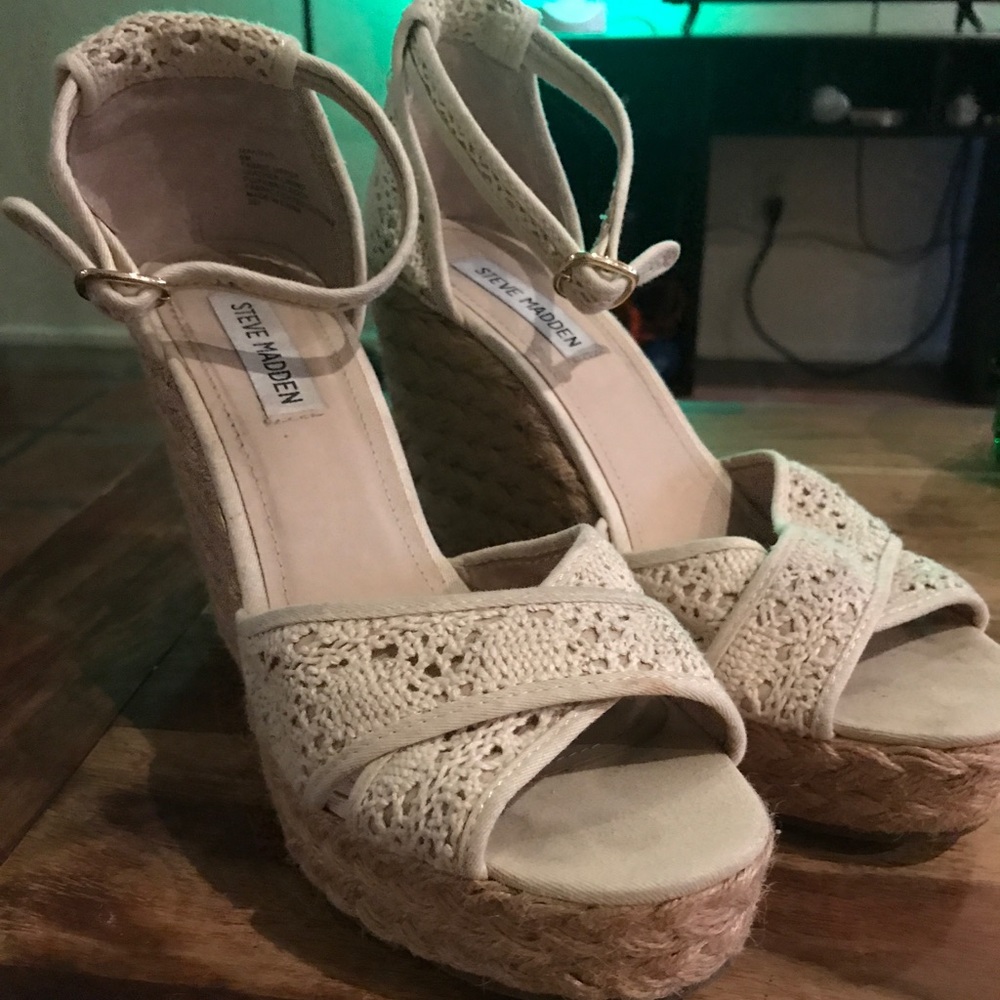 Steve Madden Lace Wedges