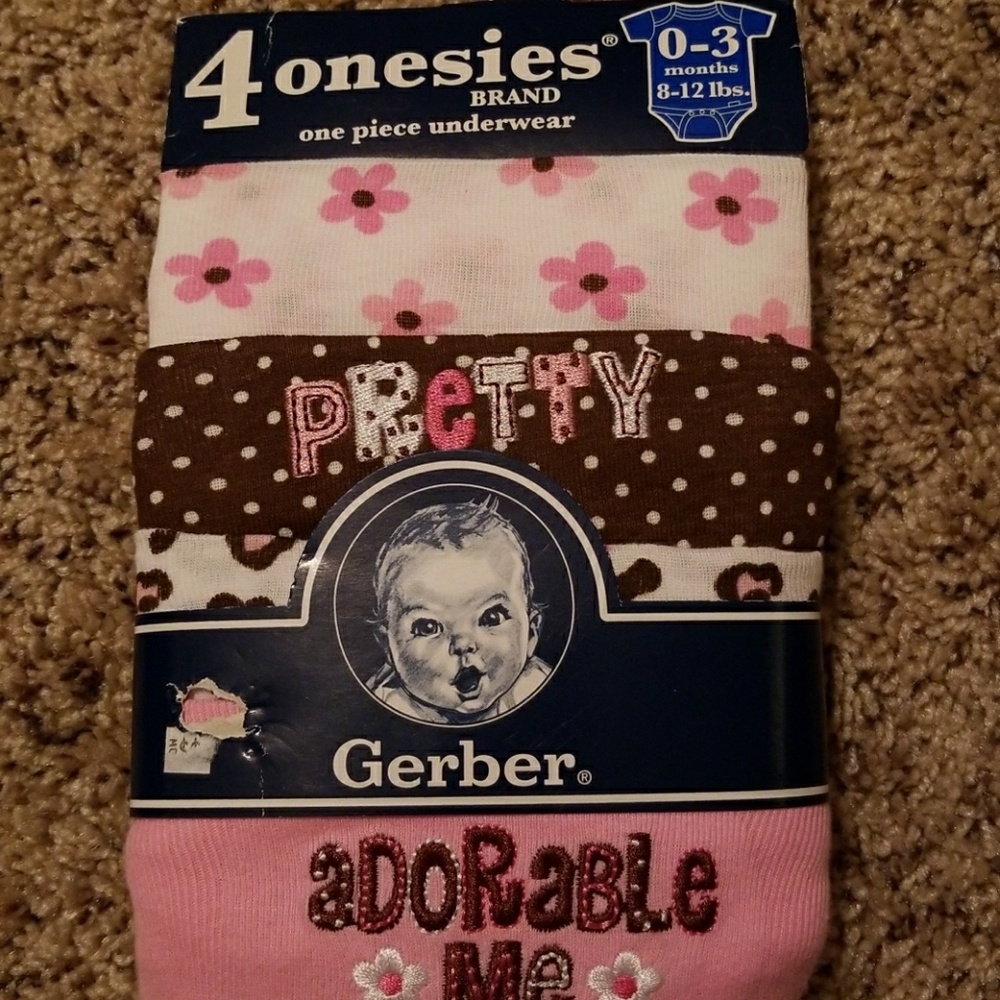 Size 0-3 months onsies