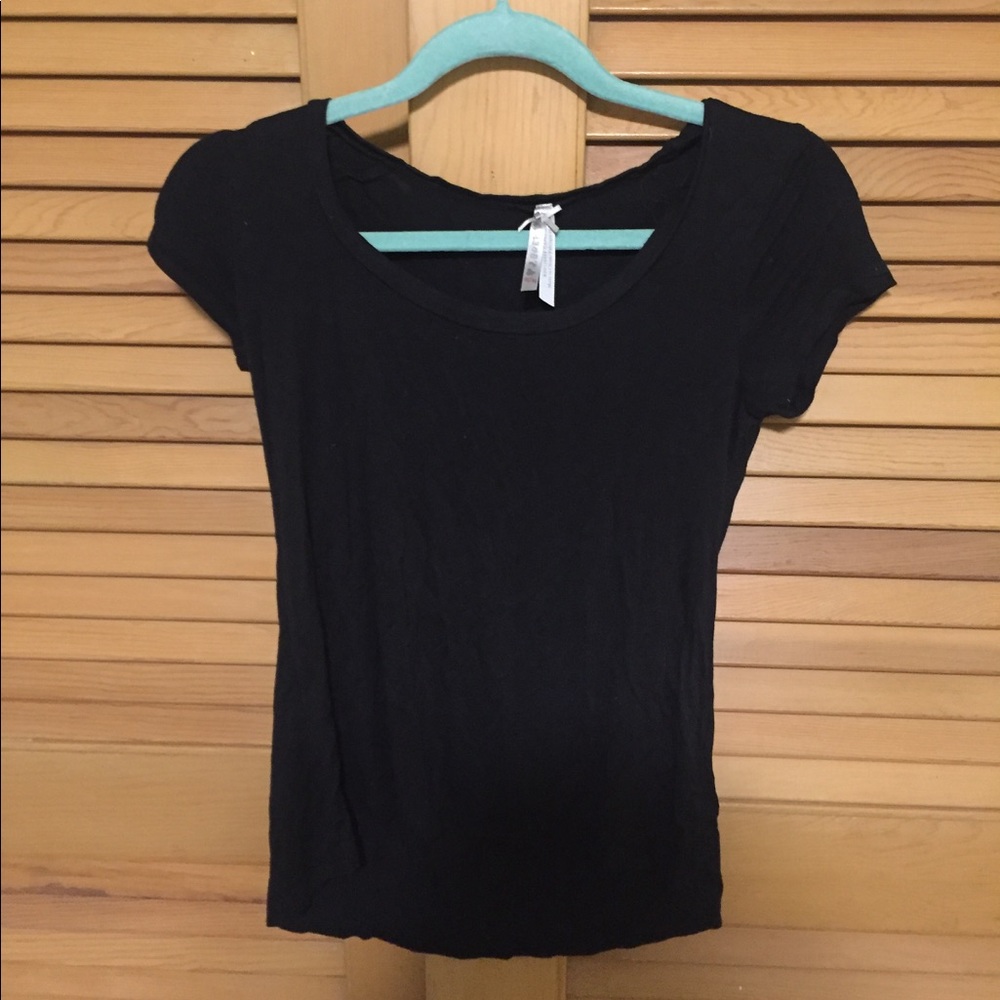 Black T-shirt