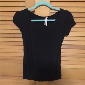 Black T-shirt