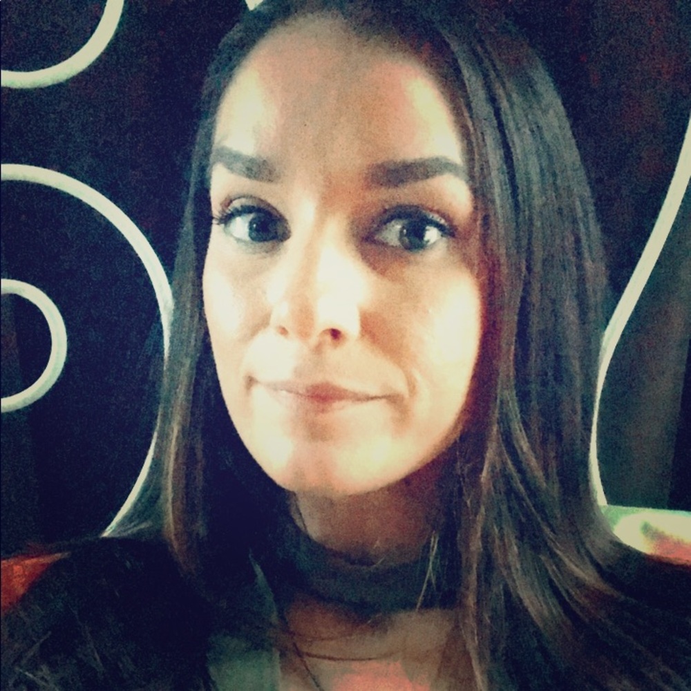 Meet your Posher, Stephanie